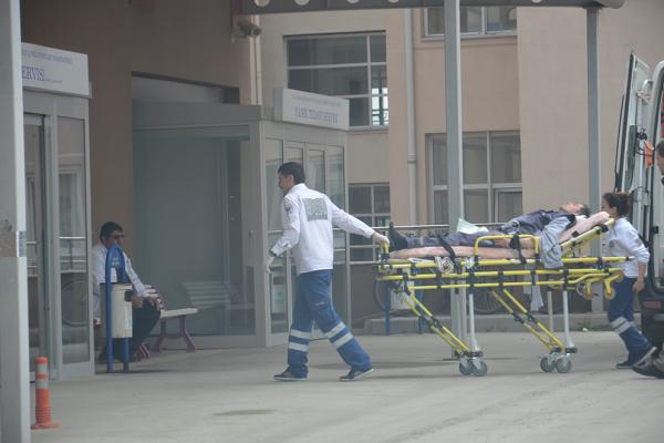 Ergene'de Bir Fabrikada Elini Makineye Sıkıştıran İşçi Yaralandı