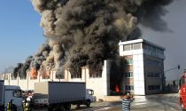 Çorlu'da Kimya Fabrikasında Büyük Yangın
